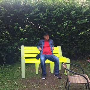 LED -hehkuvat puistopenkit ulkopuolelle, PE -muovinen akkukäyttöinen puutarhapenkki, konservatorio, patio,nurmikko tai puutarhaistuin, voi olla 600 kg