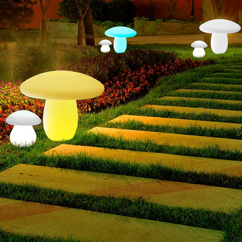 IP68 Vedenpitävä LED -maisemavalot ulkona koristeelle, RGB Color Cheers Plastic Outdoor Garden -pihan takapihan valolle jouluksi, kiitospäivän juhla- ja juhlakoristeet ja hotellin sisustus